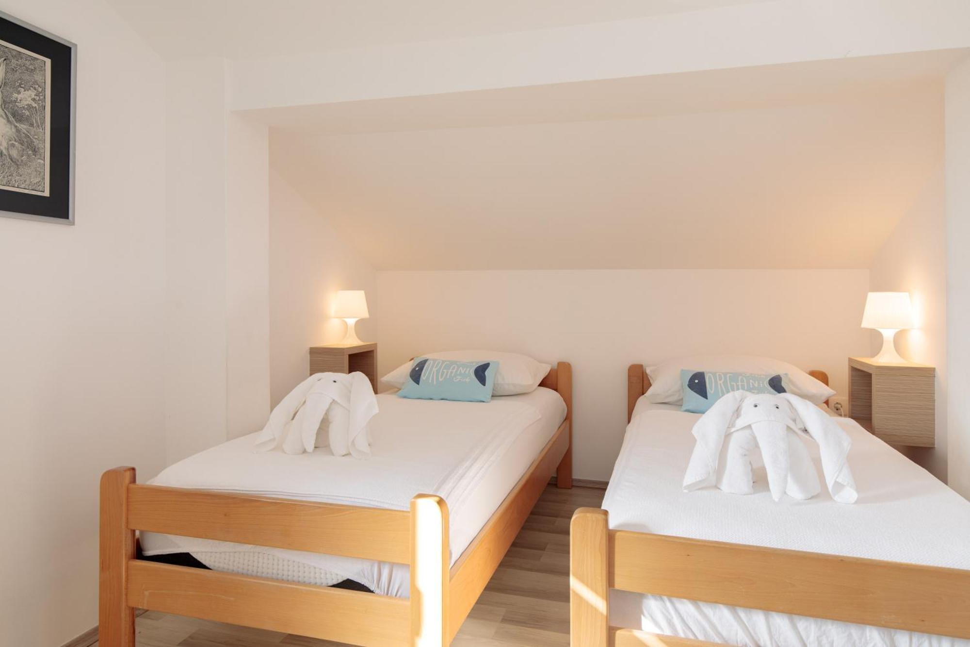 Apartments Tm Krk Town Extérieur photo