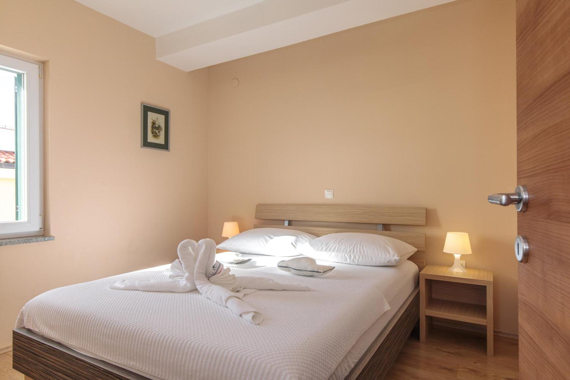 Apartments Tm Krk Town Extérieur photo