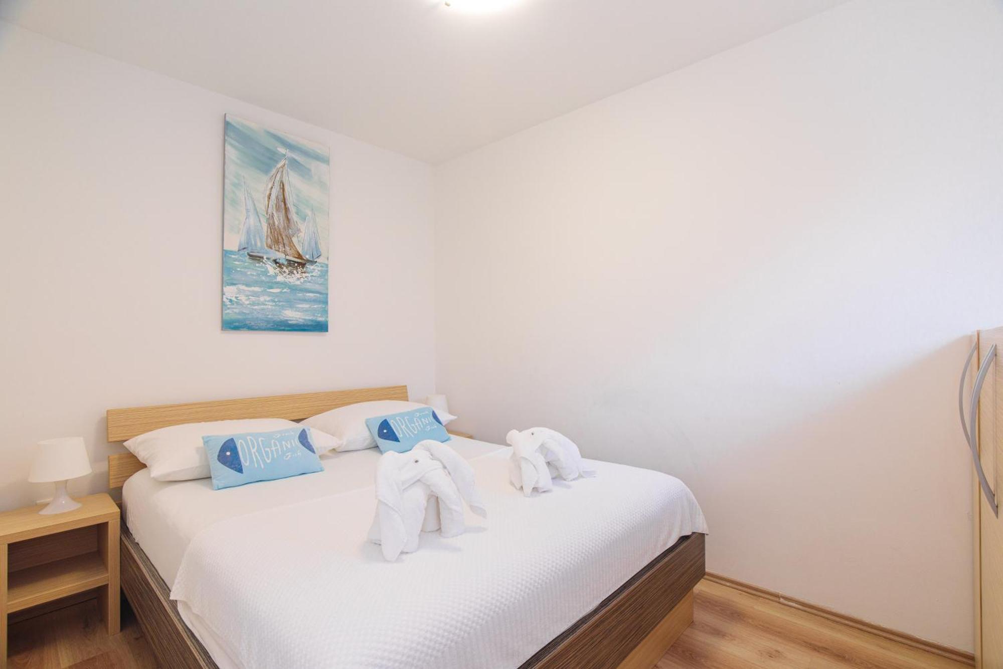 Apartments Tm Krk Town Extérieur photo