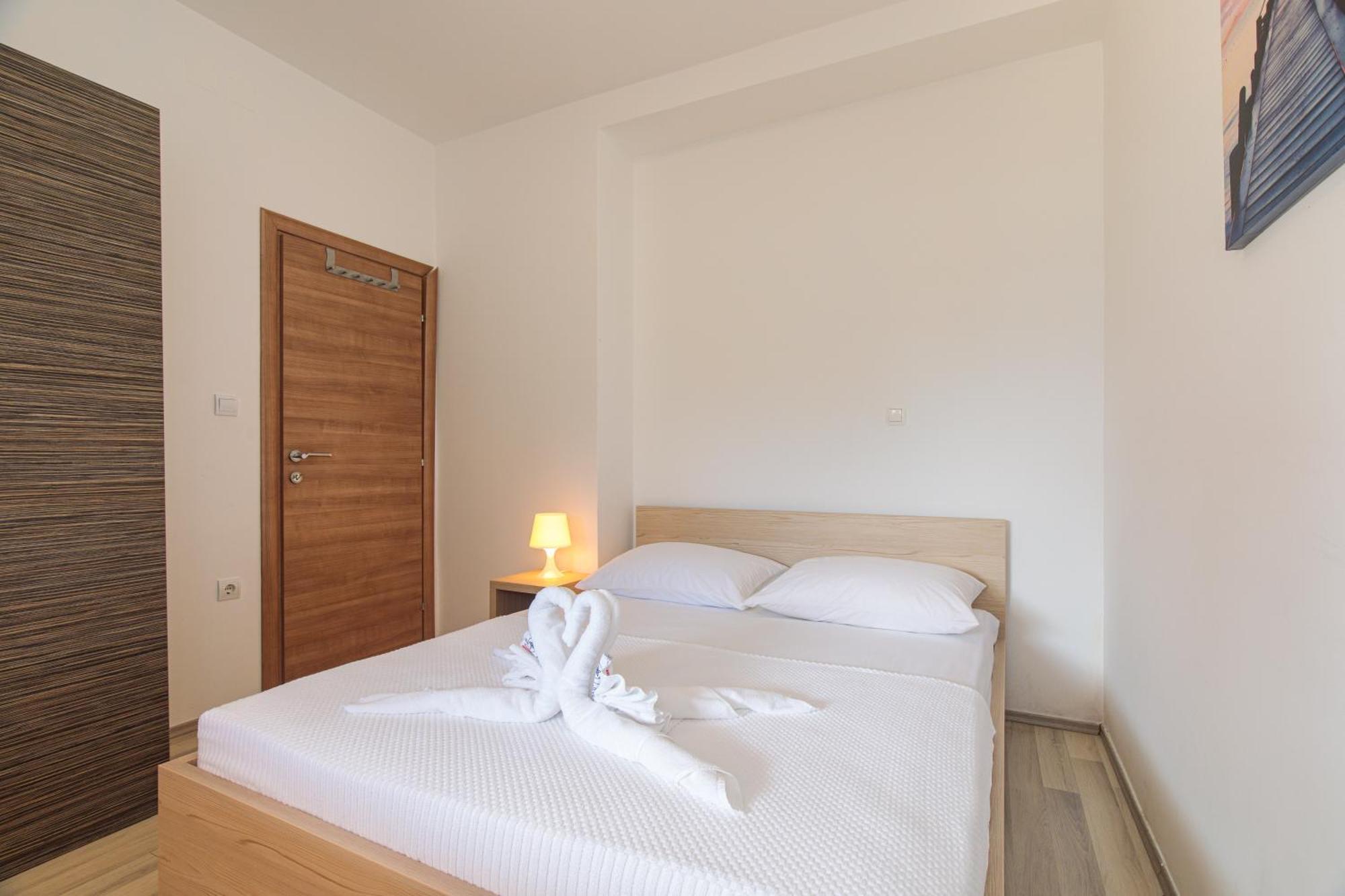 Apartments Tm Krk Town Extérieur photo