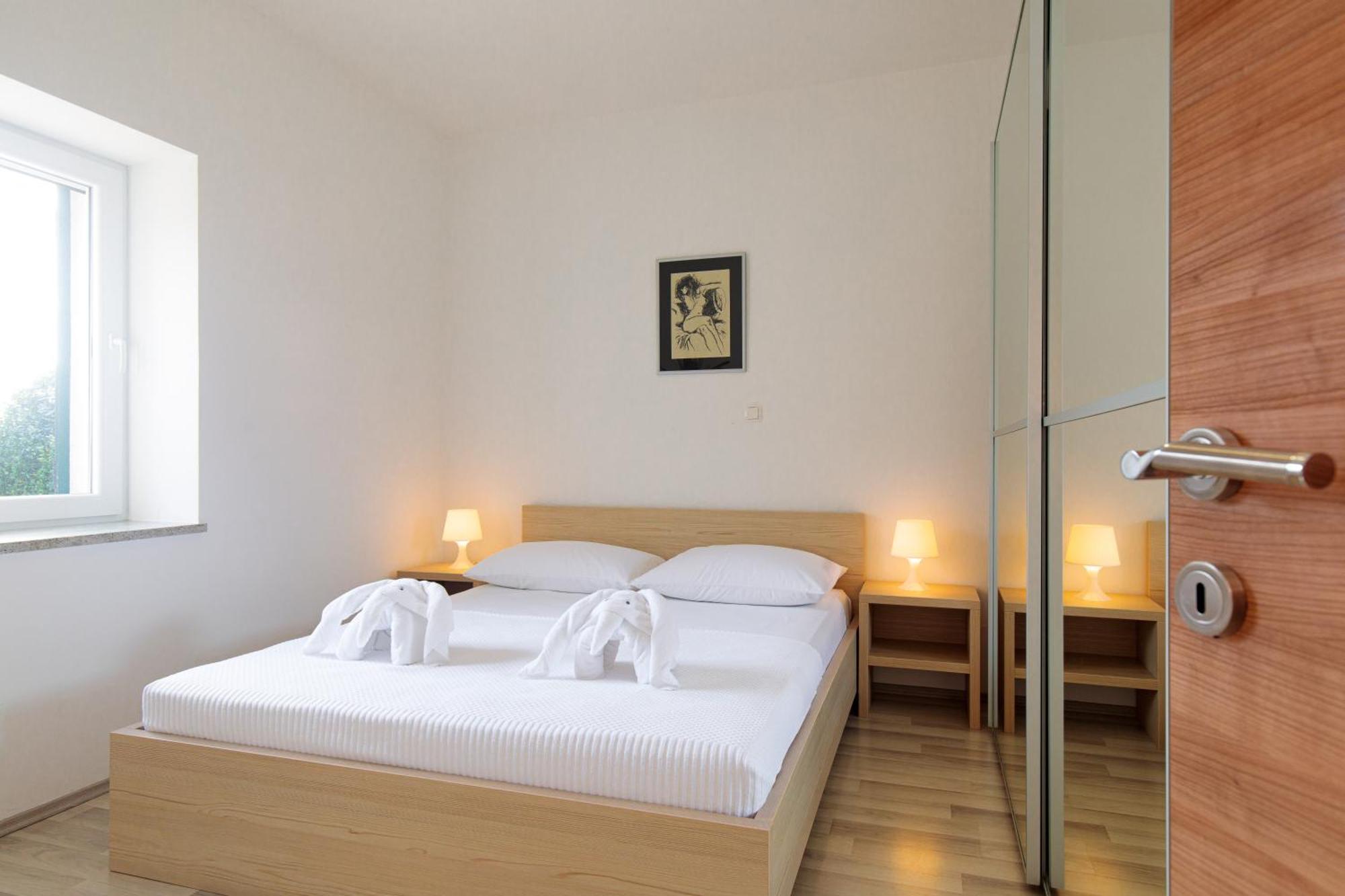 Apartments Tm Krk Town Extérieur photo