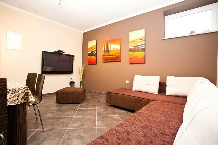 Apartments Tm Krk Town Extérieur photo